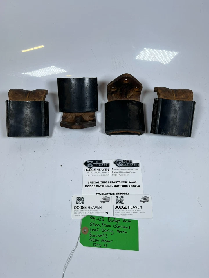 Dodge Ram 2500 3500 1994-2002 sobrecarga hoja resorte percha soportes cantidad 4 OEM Foto 2 de 4