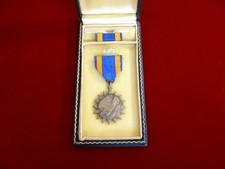 WWII US Army Air Medal in Presentation Case, Full-Size Medal, Original WW2