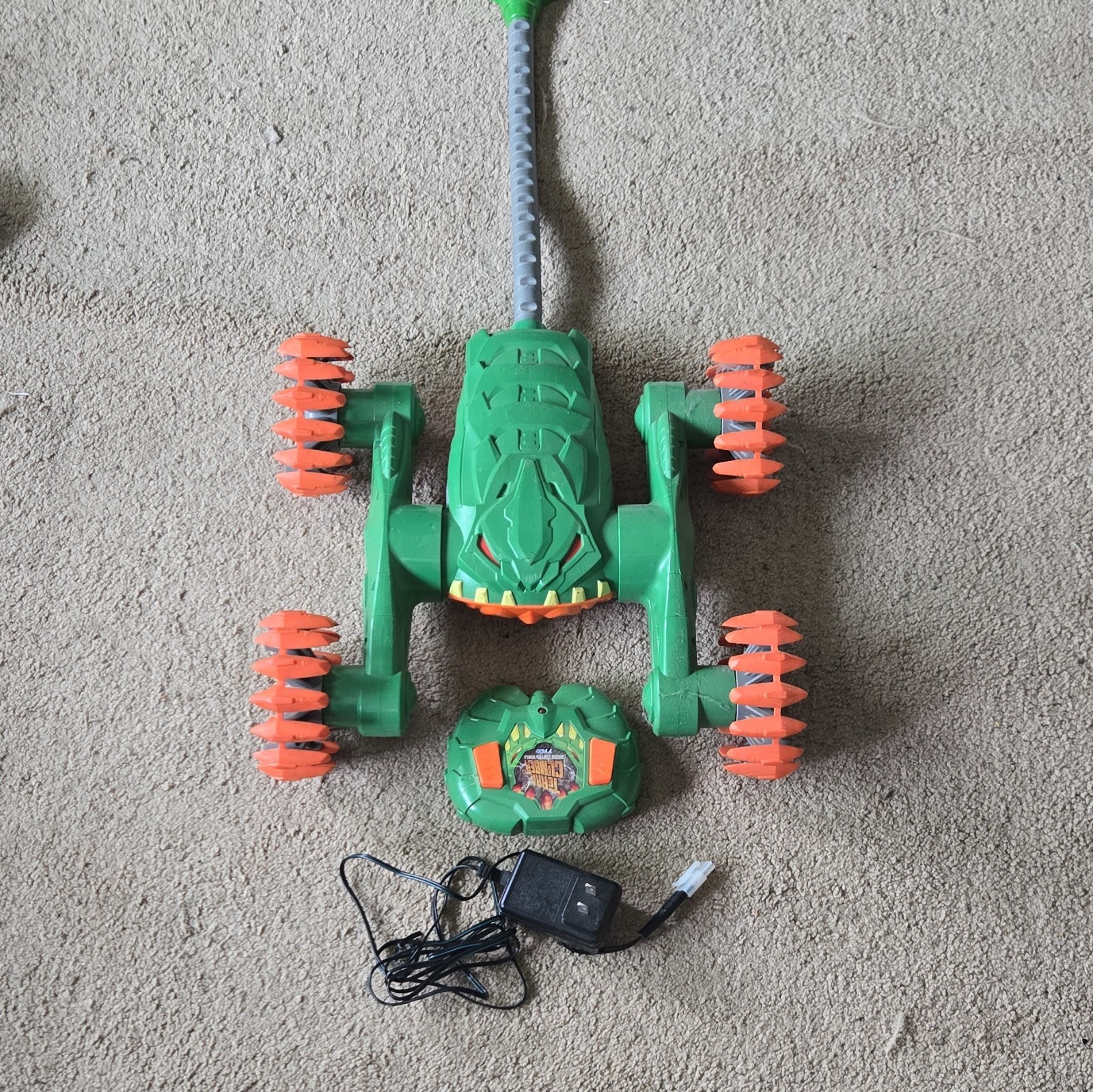 Tyco Terra Climber RC Vehicle With Remote and Charger - Clim