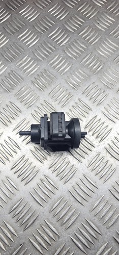 MERCEDES-BENZ E W211 Vakuumventil A0005450427 3.20 Diesel 150kw 2004 30417516