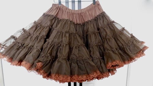 Vintage Kroening's Fashion Magic Tiered Petticoat Crinoline Chocolate Brown 21"