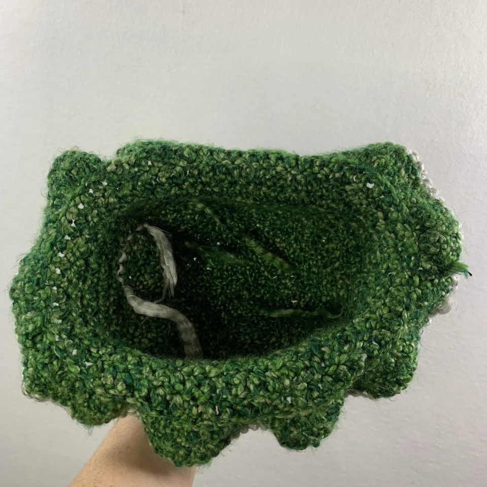 女士手工钩针青蛙桶帽 OS 新奇异想天开柔软厚绒 — 第 2/4 张图片