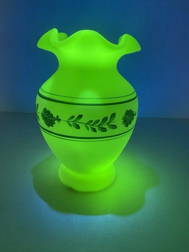 *Chip* Vintage Hand Painted Fenton Uranium Glass Blue Satin Custard Ruffled Vase