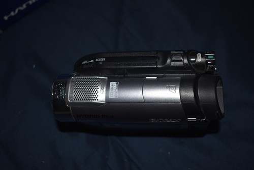 Sony Handycam DCR-DVD810 DVD Camcorder 8GB Storage - Picture 6 of 21