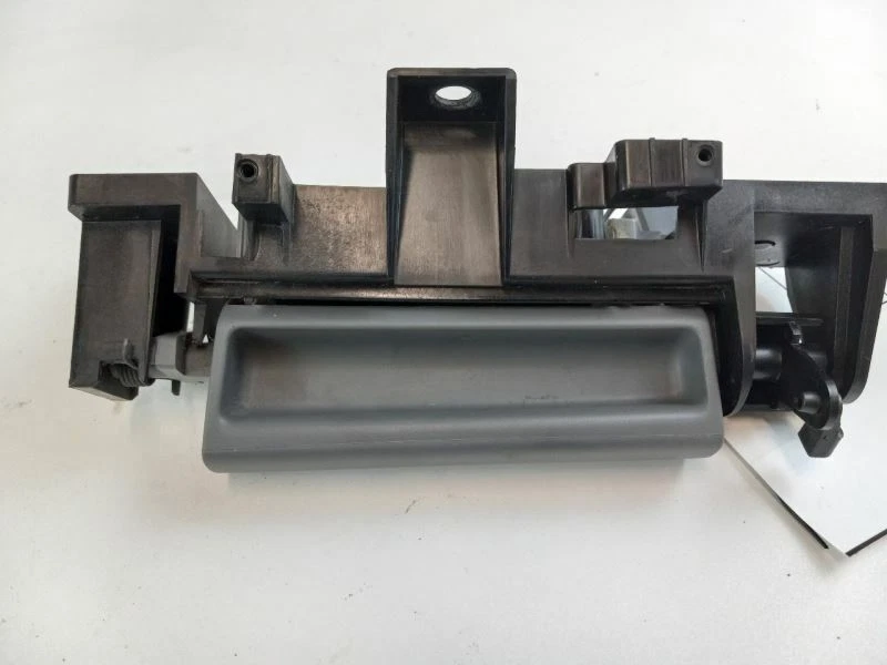 Chrysler Town Country 2008 manija de puerta interior trasera derecha Foto 2 de 4