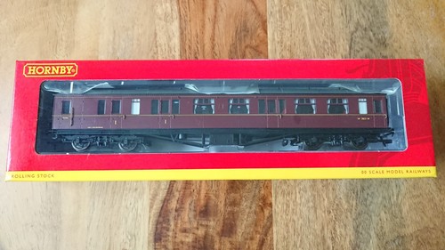 Hornby R4413A BR Hawksworth Composite Brake Coach No. "W 7853 W" NEU | Zustand: New