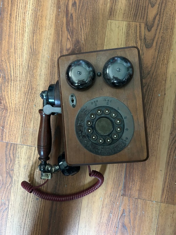 Oak Wooden, Electric - Rotary Dial / Touch Tone - Wall Telephone