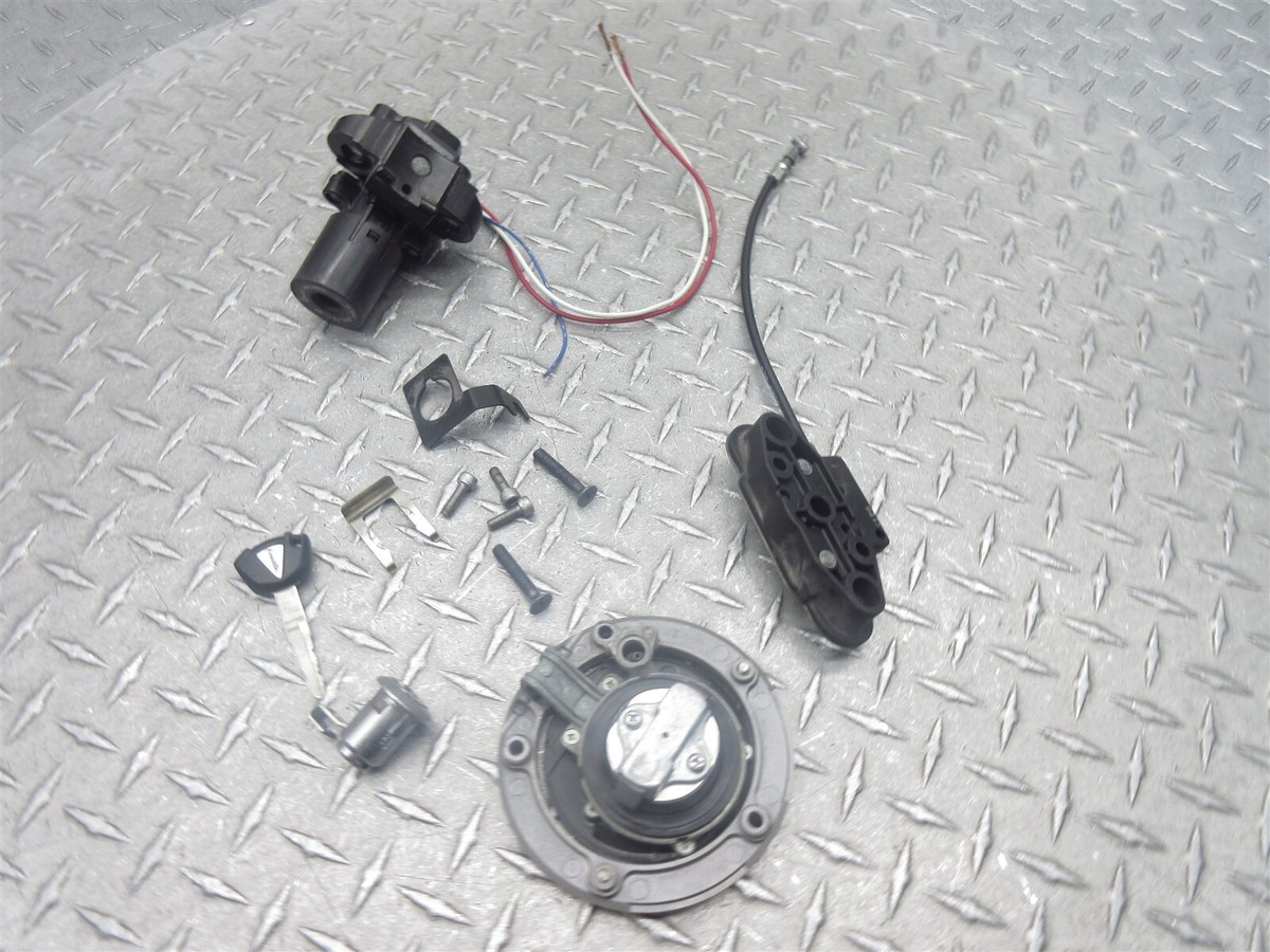いちか Fuel Gas Cap Ignition Switch Seat Lock Keys Set Fit Kawasaki