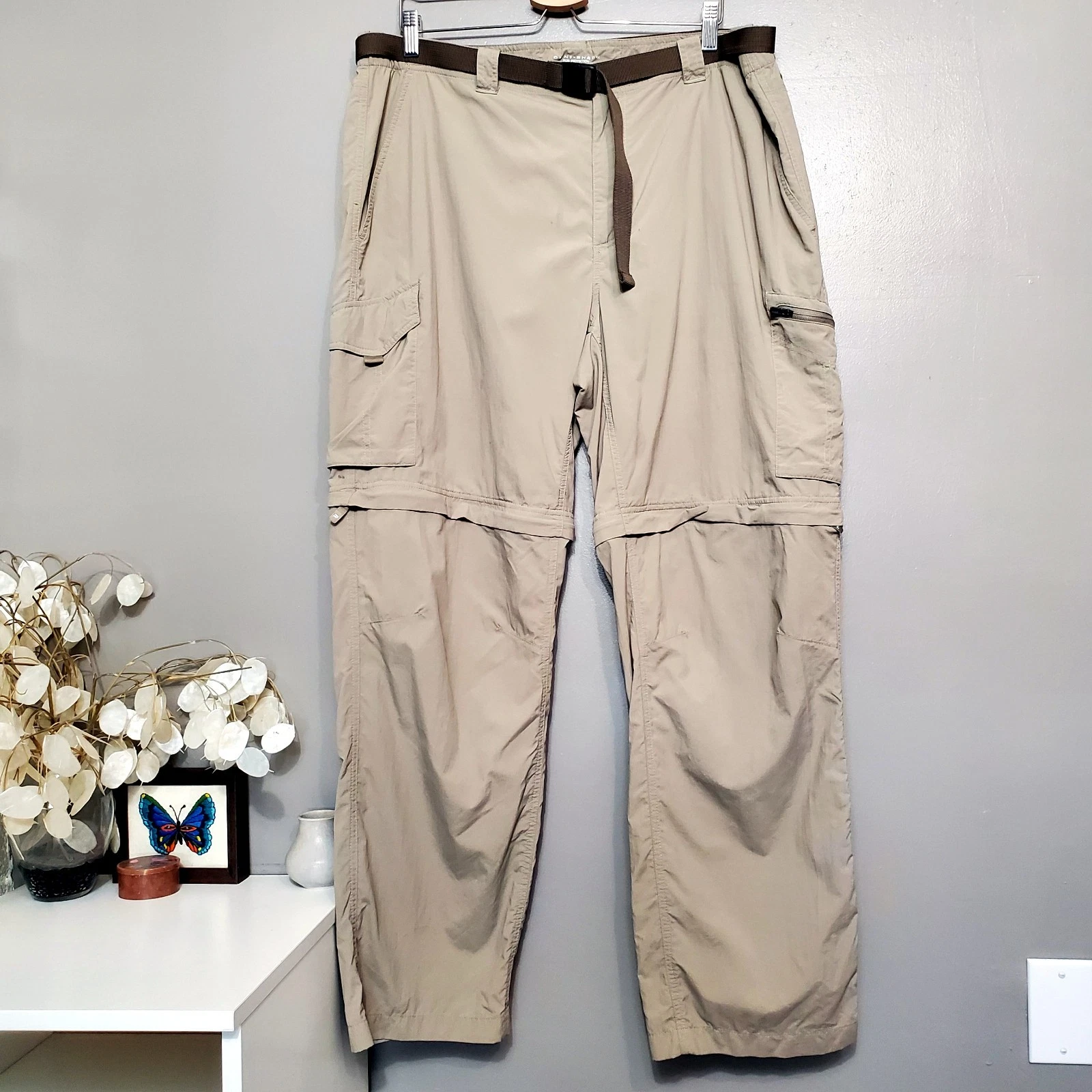 Columbia Omni-Shade Convertible Cargo Pants Mens Size 42 x 32 Beige Outdoor Hike