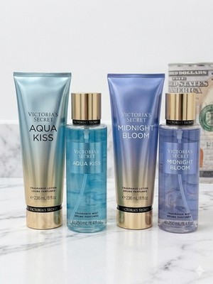 Victoria's Secret En Los Aromas Aqua Kiss Y Midnight Bloom Body Mist