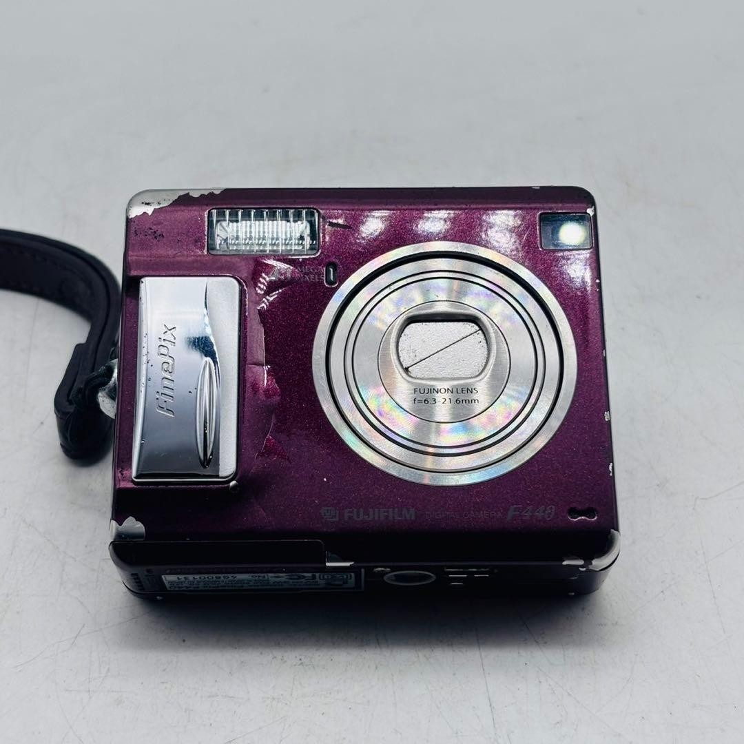 FUJIFILM FinePix F440 Red Digital Compact Camera4.1MP Tested From