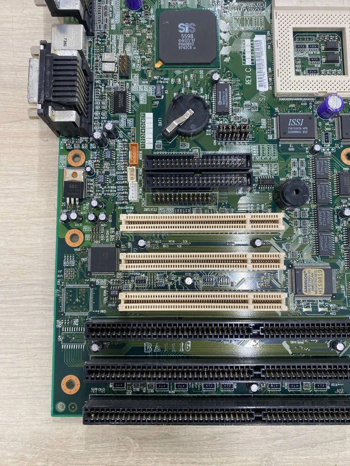 Vintage Woodland+ TGS-90460 REV. C Motherboard Socket 7 - Image 2 of 4