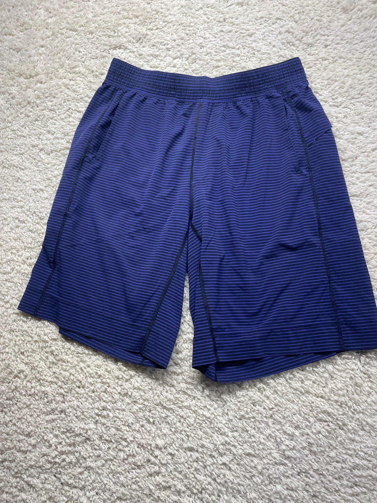 Lululemon Medium Blue Striped Linerless Running Shorts #3082 EUC