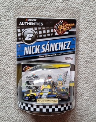 Nascar 1/64 Authentics Chevrolet Silverado