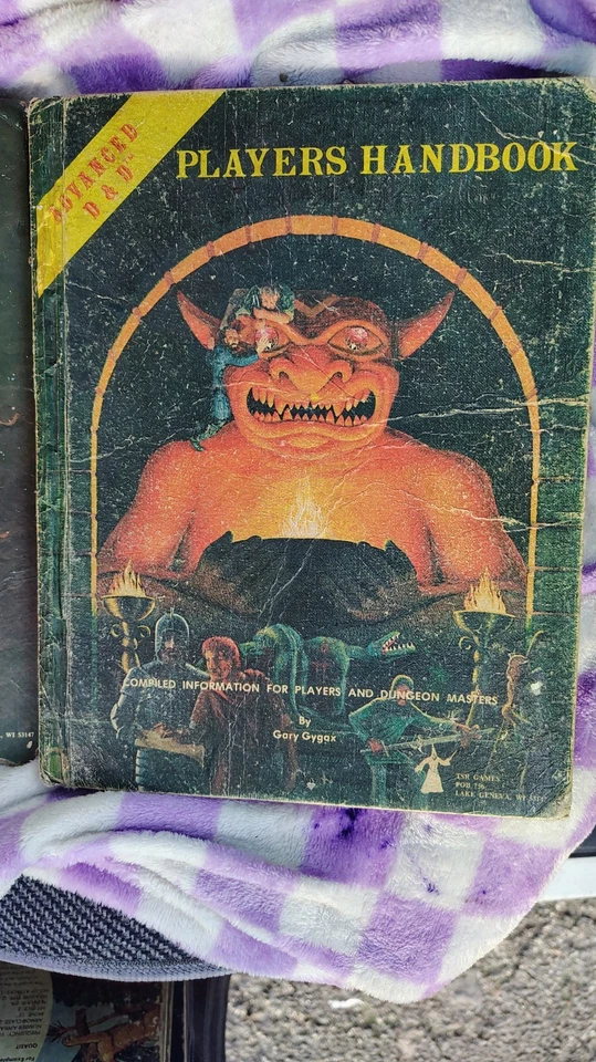 Advanced Dungeons and Dragons Legends players master guide  1st Edition - Image 2 of 4