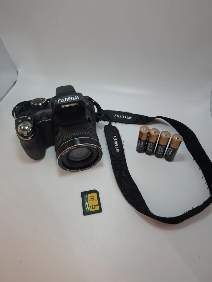Fujifilm FinePix S Series S3400 14.0MP Digital Camera + 128mb memory card, photo 3 of 5