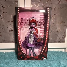 Mattel Monster High Outta Fright Operetta 11in Doll w/ Stand & COA HRP93