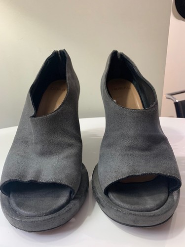 1800$ GORAN HORAL GRIGIO SCARPE PUNTA APERTA TACCO 39 - Foto 2 di 11