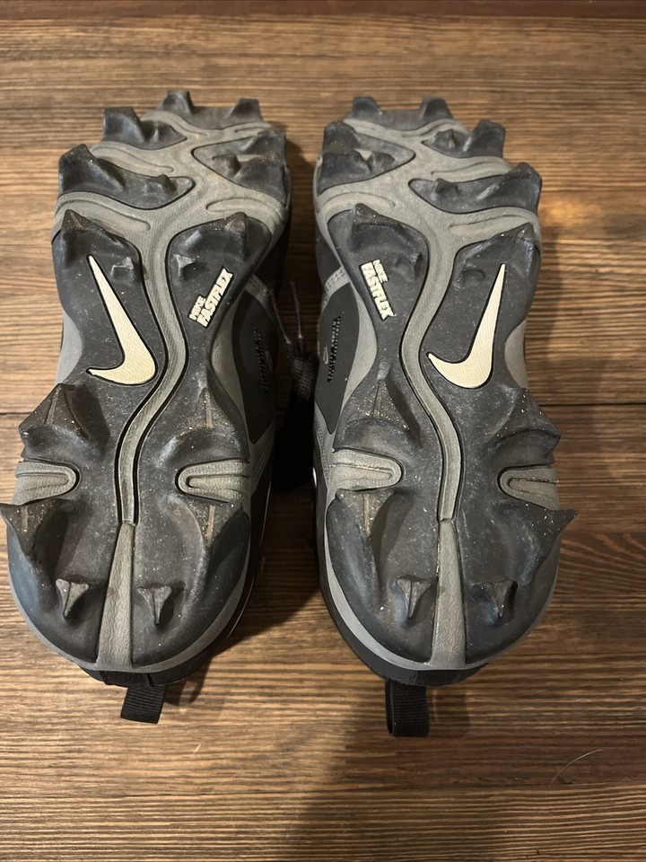 🔥Size 9 Wide Nike Alpha Menace 3 Shark Football Cleats Black/Grey