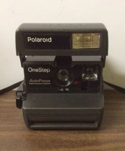 POLAROID ONE STEP AUTO FOCUS AF DIGITAL EXPOSURE SYSTEM INSTANT CAMERA USES 600  - Picture 1 of 12
