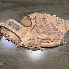 Vintage Ted Williams Brand Baseball Glove Sears Roebuck Right Hand Throw 16178