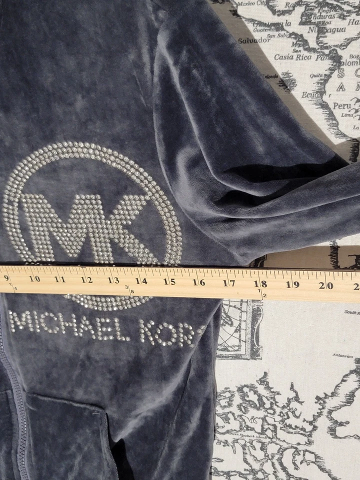 Chaqueta con Capucha Michael Kors Gris Terciopelo Estrás Logo Cremallera Para Mujer’s Mediana Foto 2 de 4