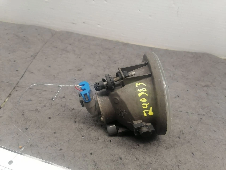 Luz de estacionamiento/esquina del conductor montada para parachoques antiniebla se adapta a 03-08 VIBE 1456788 Foto 2 de 4