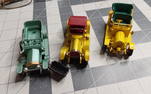Matchbox anni 60 modelli di auto di un tempo e custodia per il trasporto - Foto 11 di 18