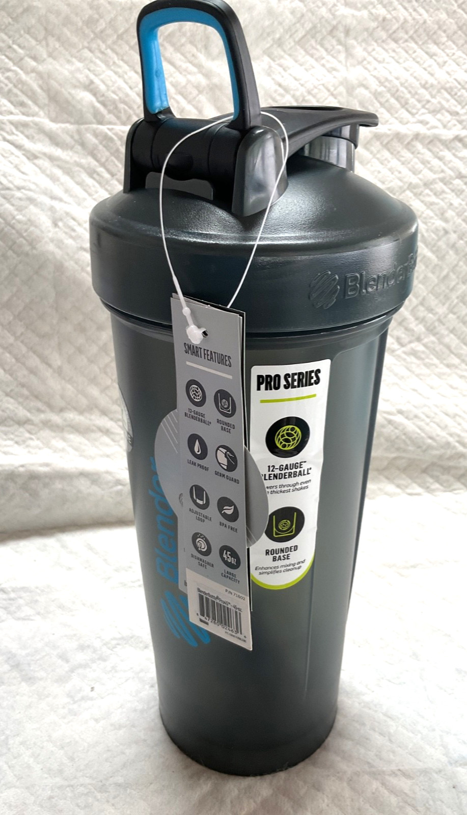 12 GUAGE BLENDER BALL PRO SERIES 45 OZ GERM GUARD LEAF PROOF