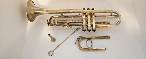 Vintage 1928 Keefer-Williams Trumpet – Serial #24460 – Crack Disclosed w/case
