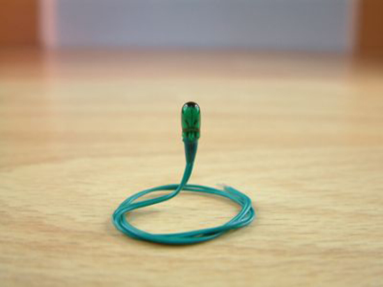 Model Rail Electrics - Grain of Wheat bulb 12V AC/DC - Green - Pack 10