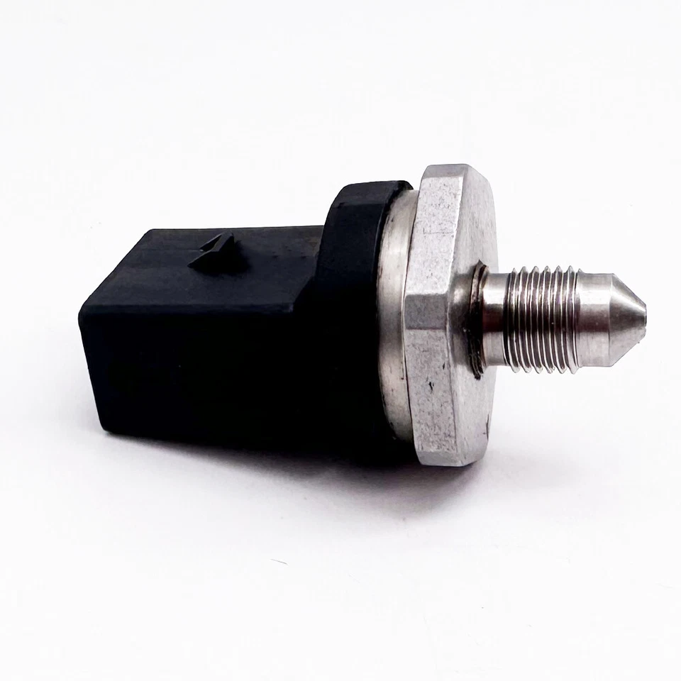 Fuel Injection Pressure Sensor for 2014 Rolls-Royce Ghost 6.6L Wraith 6.6L - Image 3 of 4