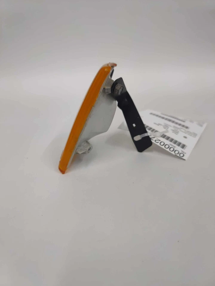 Marcador lateral izquierdo Ford Explorer 1991-94 (montado en faro exterior) Foto 2 de 4