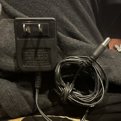 Alimentatore 12V 300mA STA-12030U - Trasformatore Caricabatterie 0.3A Usato Ma Funzionante