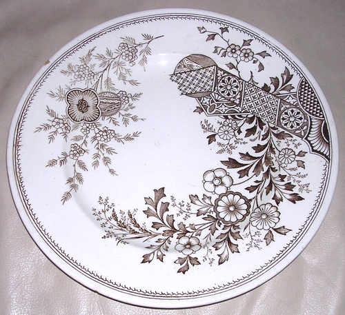 Vintage 10.5" Brown Pottery 1880s Lace Border Plate Hampden Flowers Geometric - Picture 2 of 6