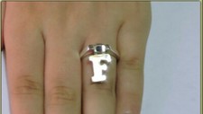 Anillo o anillo de nudillos con dije de plata letra F raro CAJA GRATIS + con 2 bonos en el interior