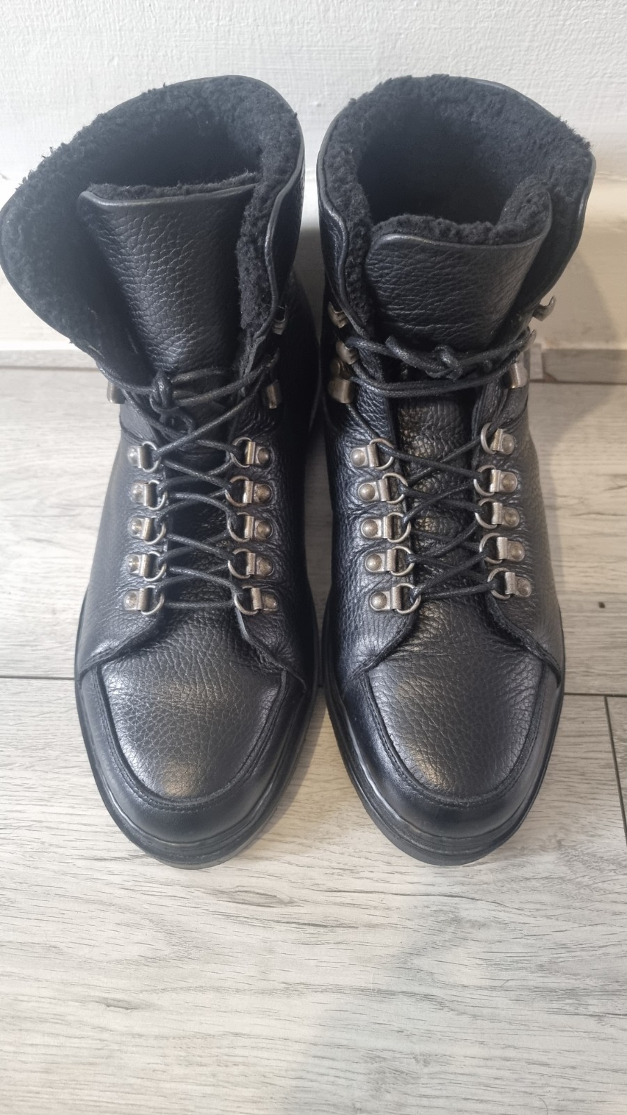 Kurt Geiger Women’s Unisex Black Leather Hiker Boots UK 8 EU 42 Faux Fur Chunky image 3