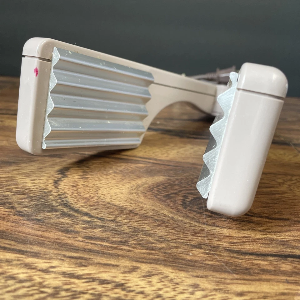 Crimpadora de pelo Vidal Sassoon vintage años 80 modelo VS 142 probada funciona Foto 2 de 4