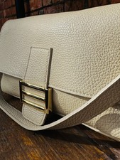Divina Firenze Cream Pebbled Leather Shoulder Bag BNNT