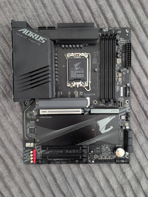 GIGABYTE AORUS ELITE AX rev.1.x LGA 1700 ATX Intel Motherboard