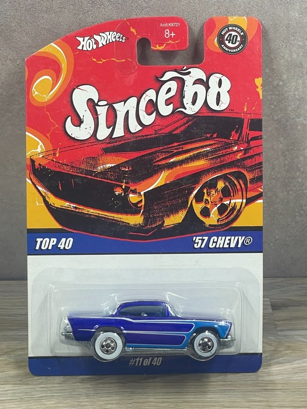 Hot Wheels - Since '68 - Top 40 - '57 Chevy #11/40 - in Protector