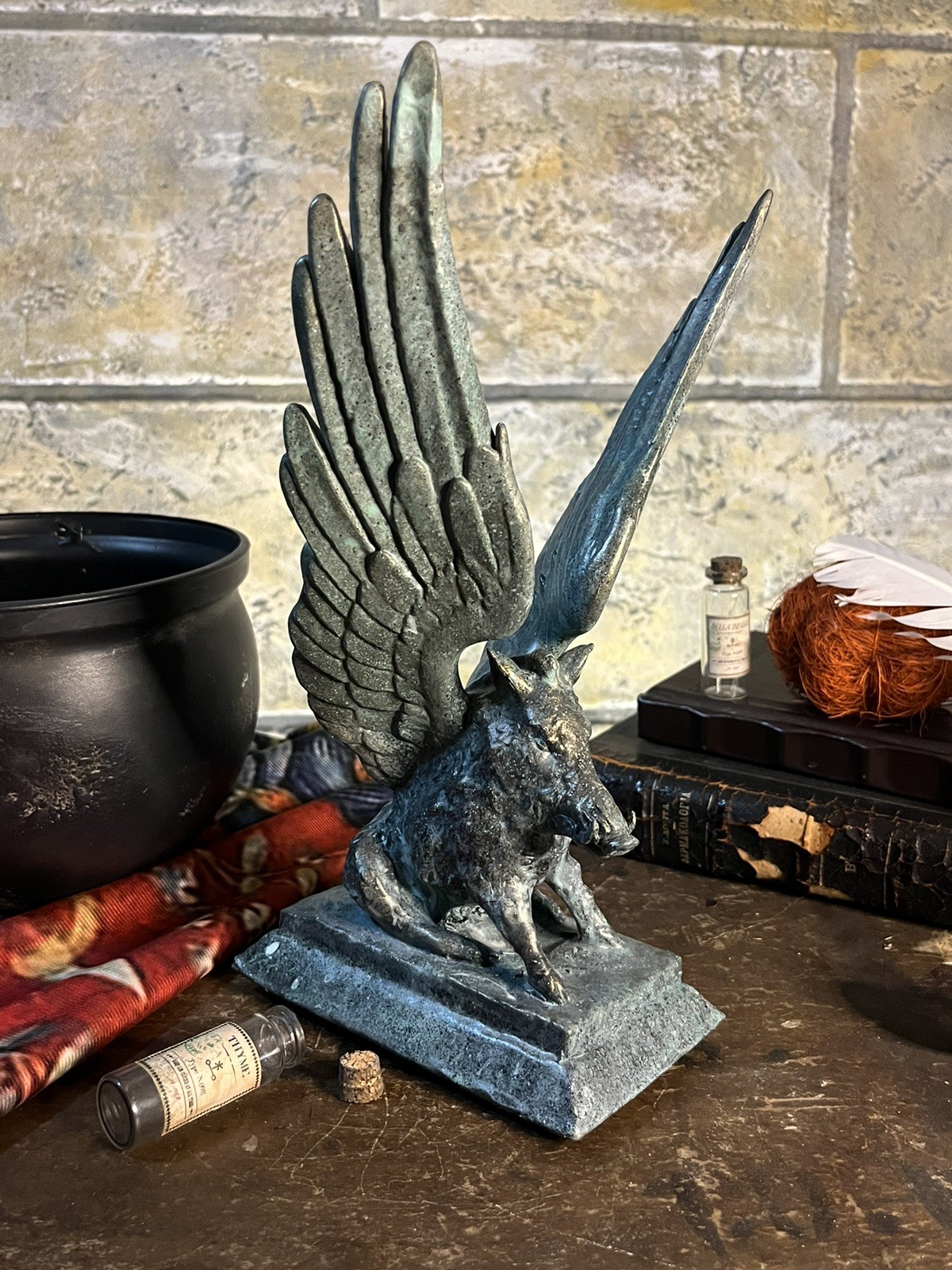 Hogwarts Winged Board  From Harry Potter