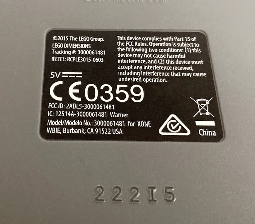 LEGO DIMENSIONS-PORTAL ONLY-XBOX ONE-MODEL 3000061481-LIGHTS UP - Image 3 of 4