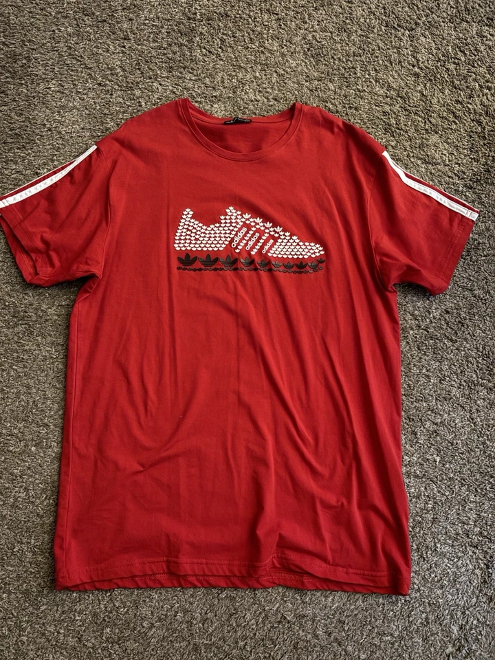 Camiseta Adidas Roja Unisex Talla XXL Funciona Talla A Más Pequeña Foto 2 de 2