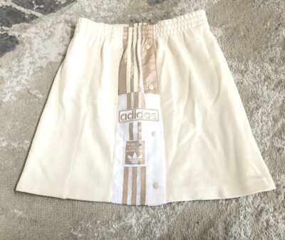 NWT Adidas Originals Adicolor Adibreak Classics Skirt HM1704 beige stripes M