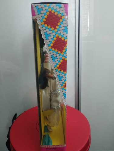 Native American Barbie 1st Edition 1992 Dolls of The World Collection - Picture 7 of 8