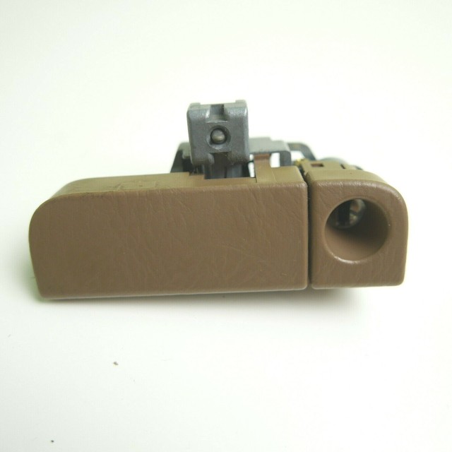 2003 2004 2005 2006 2007 Honda Pilot GLOVE BOX GLOVEBOX DOOR LATCH TAN