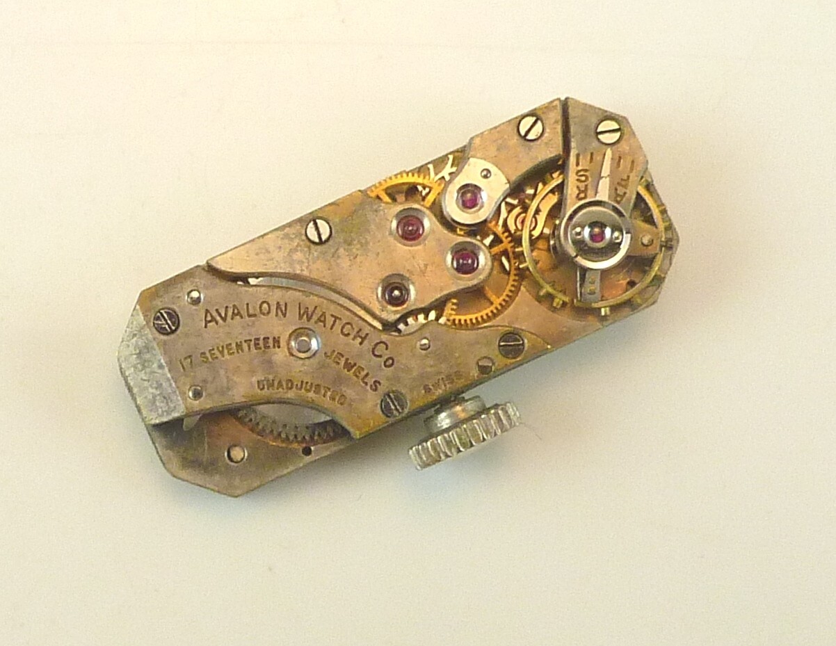 Avalon 17 Jewel Swiss Mechanical Wristwatch for Parts or Repair  