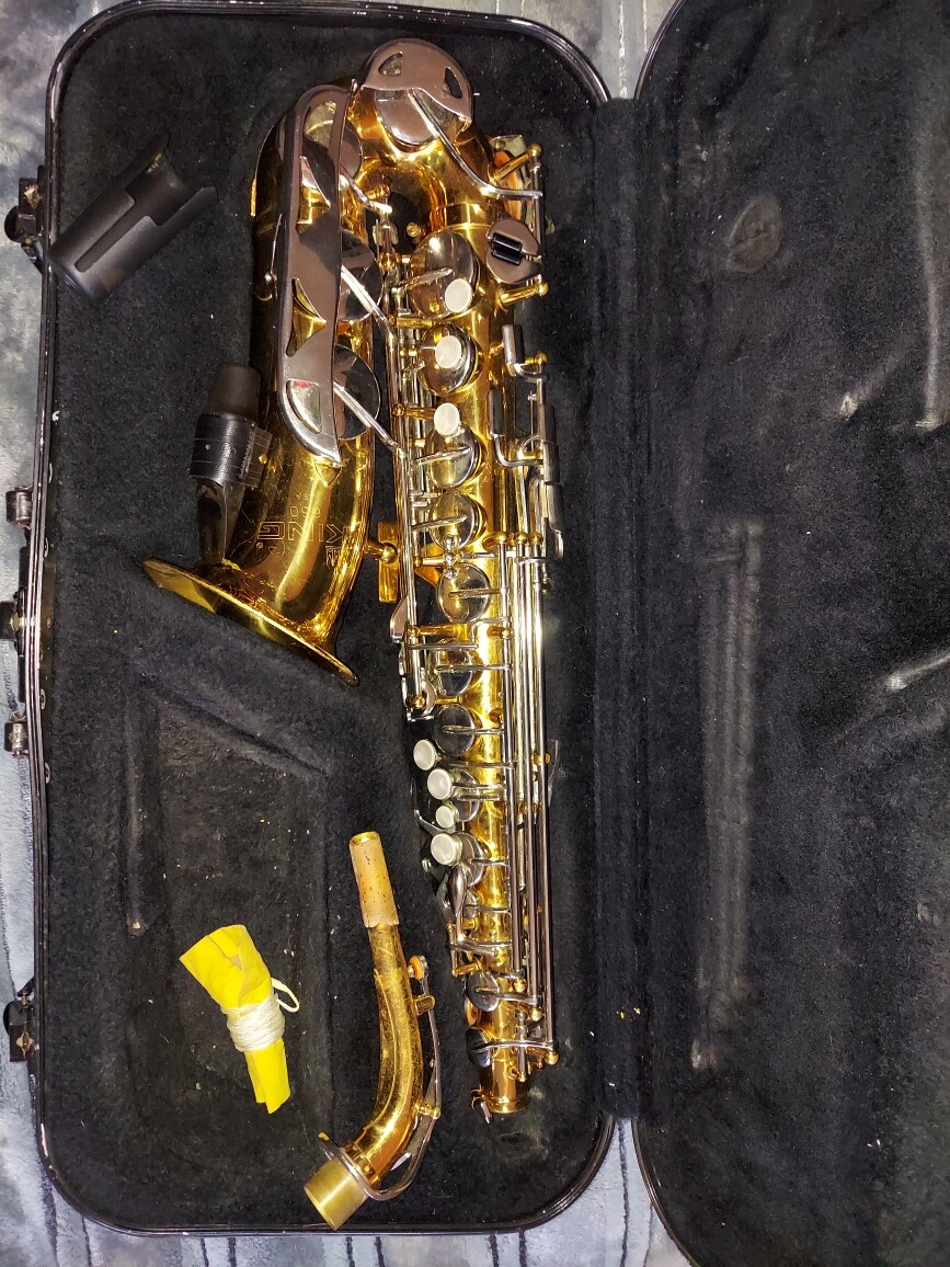KING 660 Alto Saxophone, USA, Very Good Condition. with Case/Neck