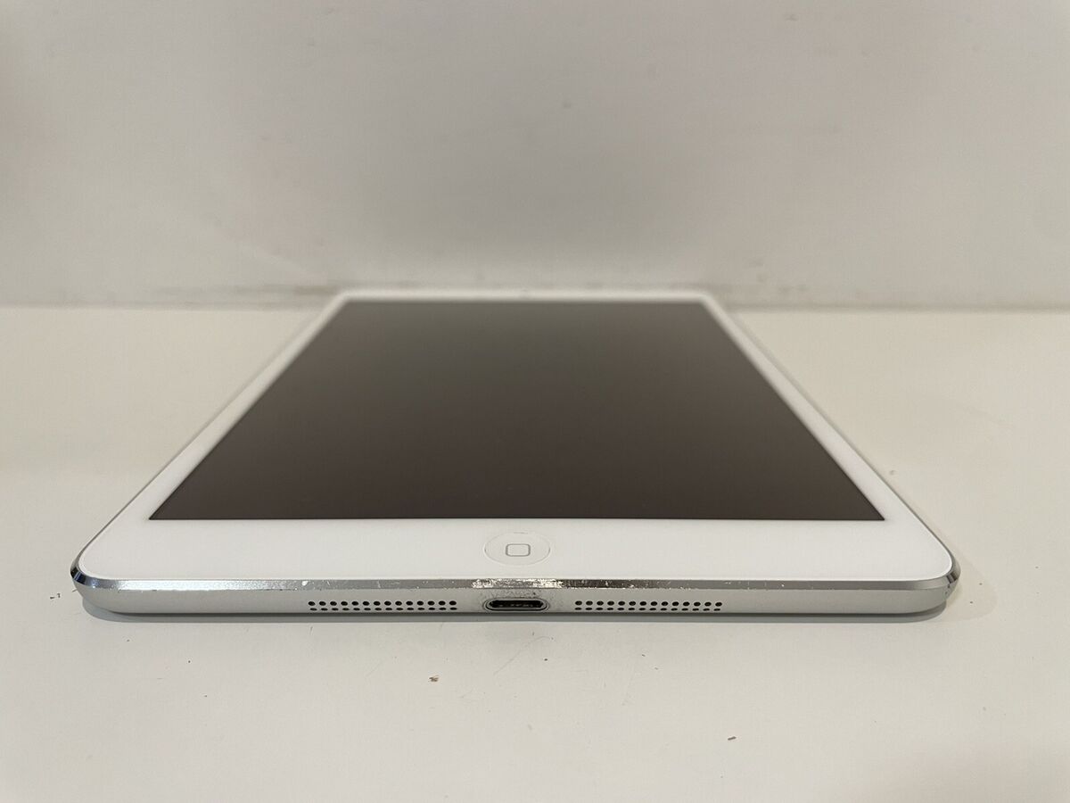 Apple iPad mini 2 16GB, Wi-Fi, 7.9in - Silver 885909708260 Apple iPad mini 2 16GB, Wi-Fi, 7.9in - Silver 885909708260